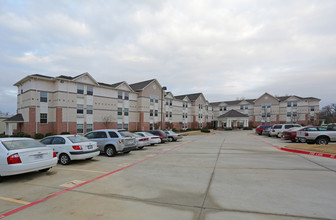 Magnolia Heights Retirement Community in Mansfield, TX - Building Photo - Building Photo