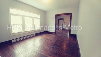 25 S Emerson Ave-Unit -d in Indianapolis, IN - Building Photo - Building Photo