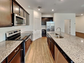 5962 W Columbine Dr in Glendale, AZ - Building Photo - Building Photo