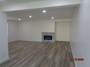 42841 15th St W in Lancaster, CA - Building Photo - Building Photo