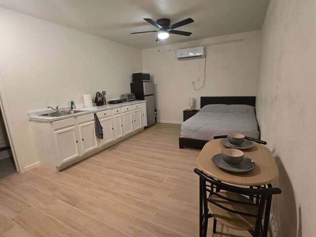 property at 1934 E Brill St