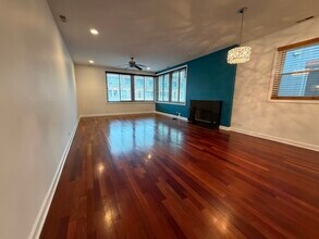 1730 N Western Ave in Chicago, IL - Building Photo - Building Photo