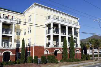 The Manor in North Charleston, SC - Building Photo - Building Photo