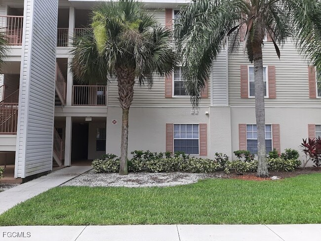 1769 Four Mile Cove Pkwy in Cape Coral, FL - Building Photo - Building Photo