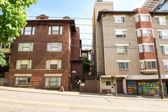 Madison Court in Seattle, WA - Building Photo - Interior Photo