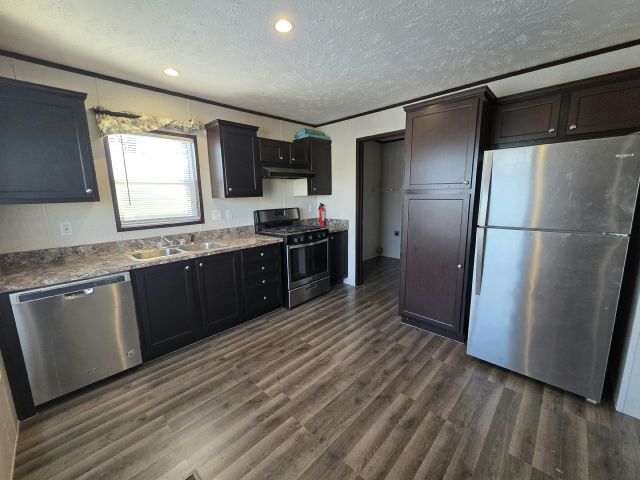 226 Cardinal Ln in Madison, WI - Building Photo - Building Photo