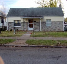 6542 Odell St in St. Louis, MO - Building Photo