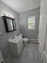 White Horse Gardens in Hamilton, NJ - Building Photo - Building Photo