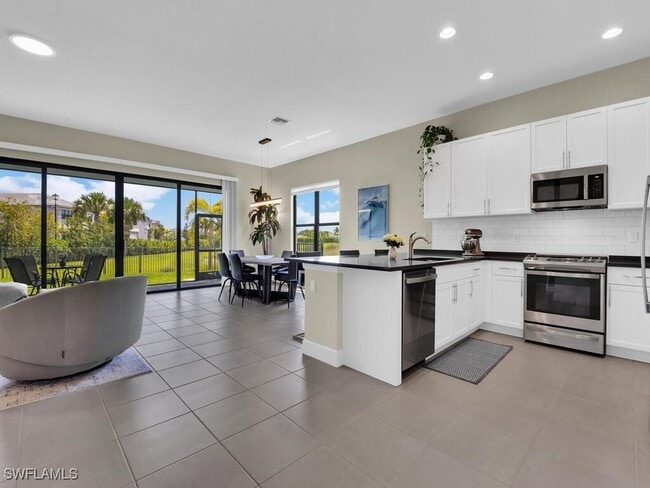 property at 12814 Woodbury Dr