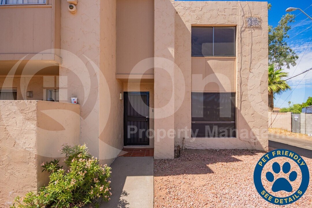 3526 W Dunlap Ave in Phoenix, AZ - Building Photo