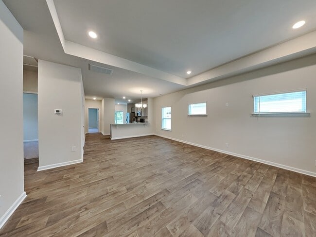 425 Ridge Ave in Mooresville, NC - Foto de edificio - Building Photo