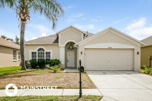 1822 Loch Haven Ct in Trinity, FL - Building Photo