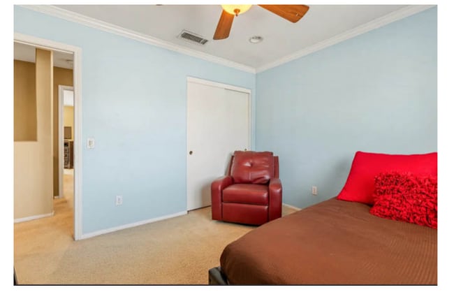 property at 21553 Oak Dr