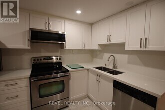 133 Rouge Forest Crescent in Pickering, ON - Building Photo - Building Photo