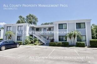 5310 26th St W in Bradenton, FL - Building Photo