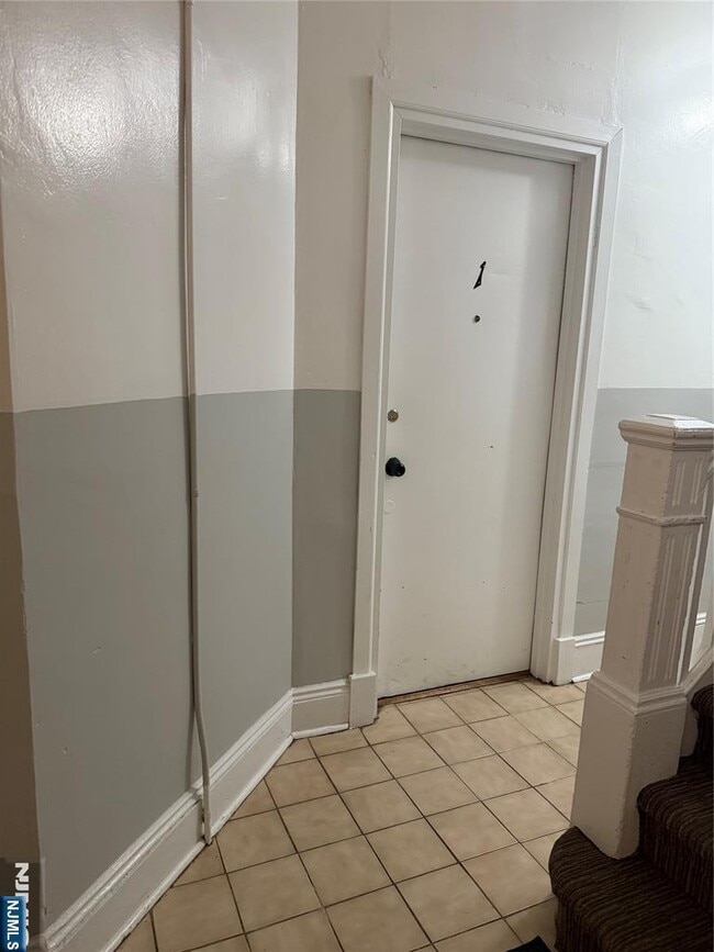 322 Anderson Ave in Fairview, NJ - Building Photo - Building Photo