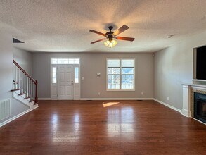 4420 Battle Forest Rd in Hope Mills, NC - Building Photo - Building Photo