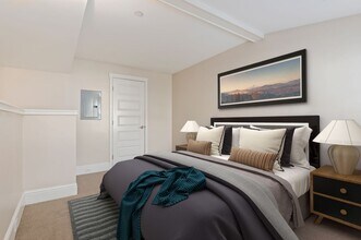 1039 Lavender Ct in Carpinteria, CA - Building Photo - Building Photo