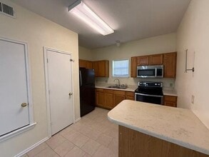 429 Northern Trail in Leander, TX - Building Photo - Building Photo