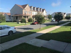 1670 W Matisse Dr in Middletown, DE - Building Photo - Building Photo