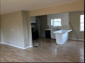 245 Tanglewood Cir NE in Birmingham, AL - Building Photo - Building Photo