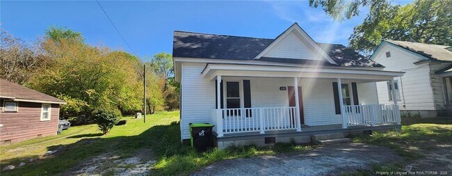 233 W Barbee St in Zebulon, NC - Building Photo - Building Photo