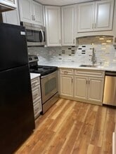 10 Longworth Ave in Brockton, MA - Building Photo - Building Photo