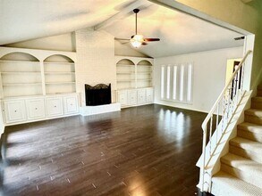 10609 Sandpiper Ln in Dallas, TX - Foto de edificio - Building Photo