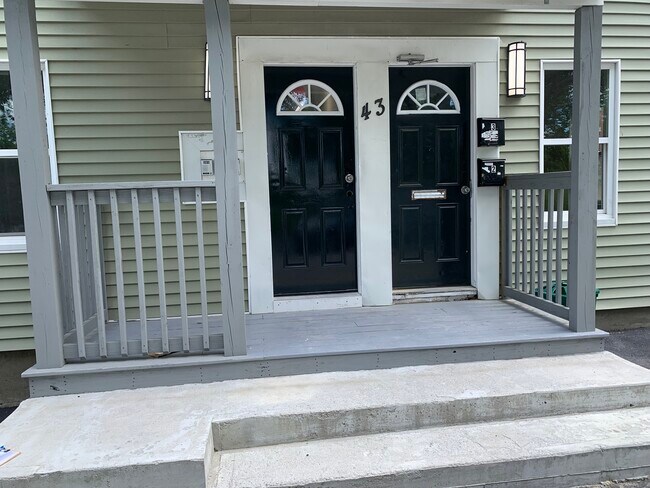 43 Illinois St in Worcester, MA - Building Photo - Building Photo