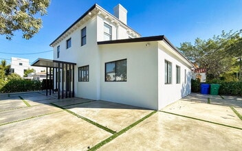 927 SW 18th Ave in Miami, FL - Building Photo - Building Photo