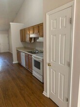 2002 River Dr in Greenville, NC - Building Photo - Building Photo