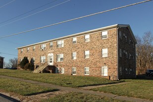 1105 Pawnee Trl Apartments