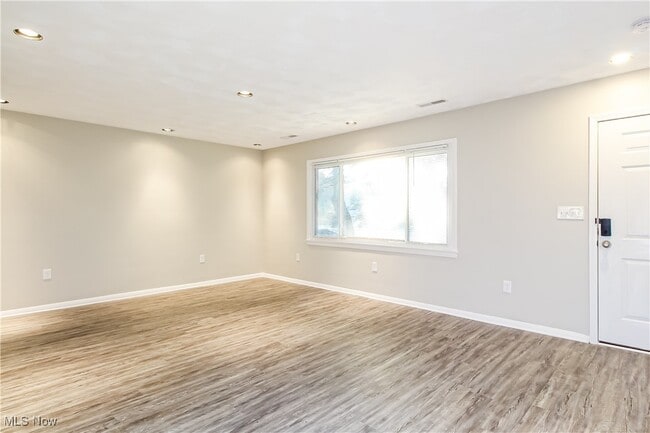 property at 7018 SOM Center Road