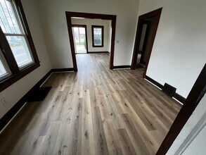 1401 Adams Ave in Evansville, IN - Foto de edificio - Building Photo