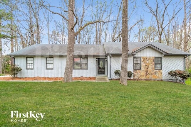 property at 2411 Ivy Way