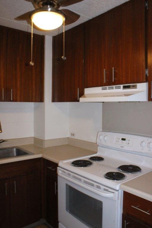 2015 Wilder Ave in Honolulu, HI - Building Photo - Building Photo