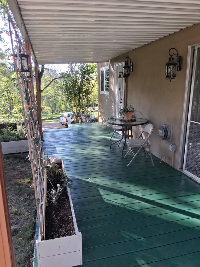 770 Haines Ct, Unit Studio A in Auburn, CA - Building Photo - Building Photo