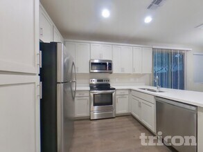 2929 N 28th St in Phoenix, AZ - Foto de edificio - Building Photo