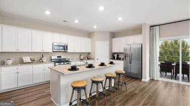 644 Groover St in Ball Ground, GA - Building Photo - Building Photo