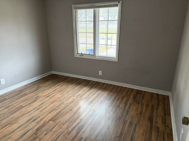 2139 Dougs Way in Heiskell, TN - Building Photo - Building Photo