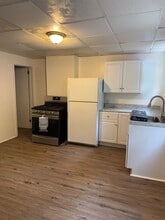 827 Guys Run Rd in Pittsburgh, PA - Building Photo - Building Photo