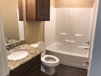 616 Pecan Ct, Unit 616 in Paris, TX - Building Photo - Building Photo