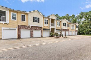 218 Larkin Pl in Saint Johns, FL - Building Photo