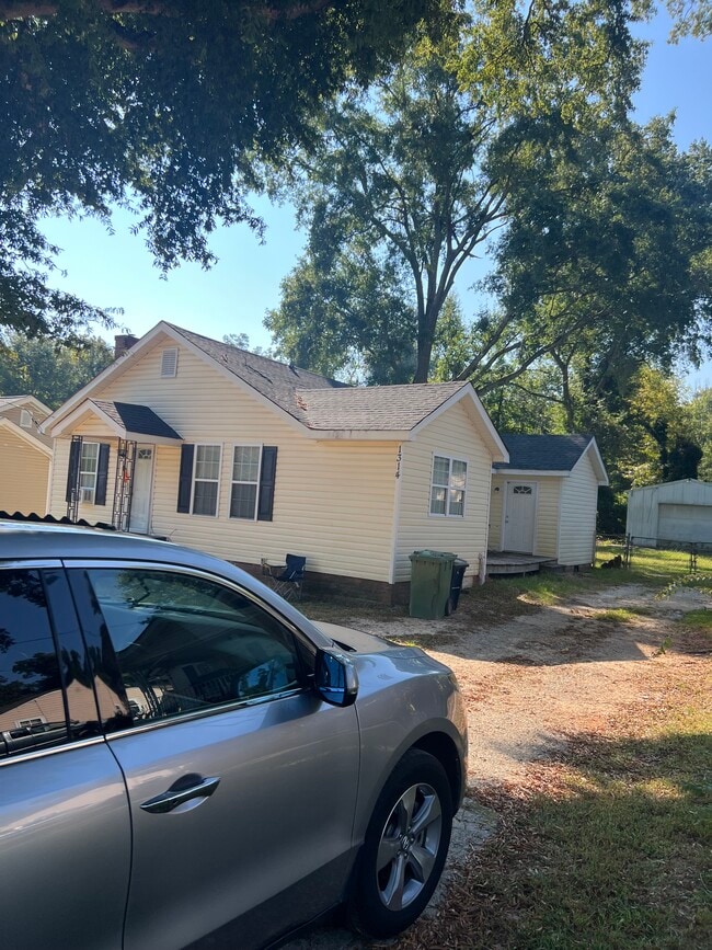 property at 1314 Pleasant Ave