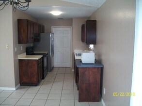 4910 Greenhill St in Cocoa, FL - Building Photo - Building Photo