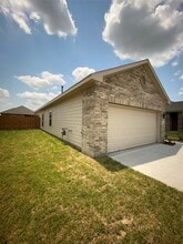 21807 Barred Owl Dr in Humble, TX - Building Photo - Building Photo