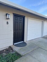 Q2703 Heather Ln in Redding, CA - Building Photo