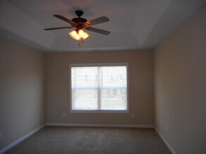 803 Blue Lake Dr in Mebane, NC - Building Photo - Building Photo