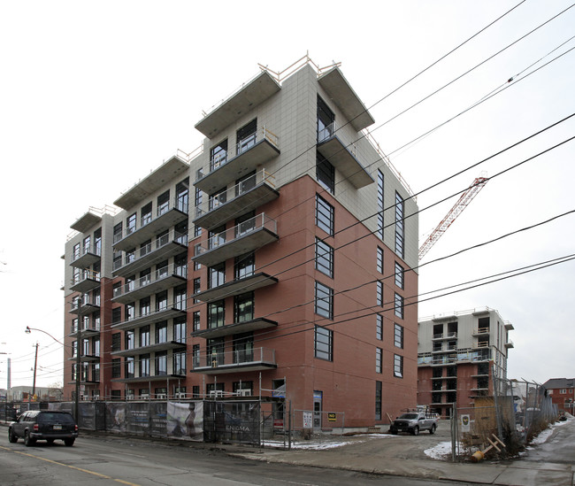 Showcase Lofts in Toronto, ON - Building Photo - Building Photo