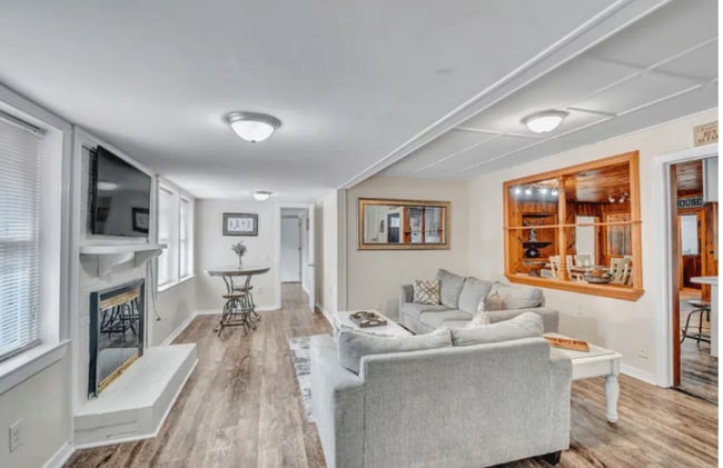 8521 Old Stage Rd in Raleigh, NC - Foto de edificio - Building Photo